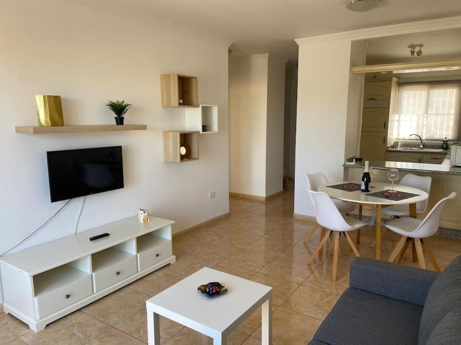 Amazing Penthouse Apartment Los Cristianos  Exterior photo